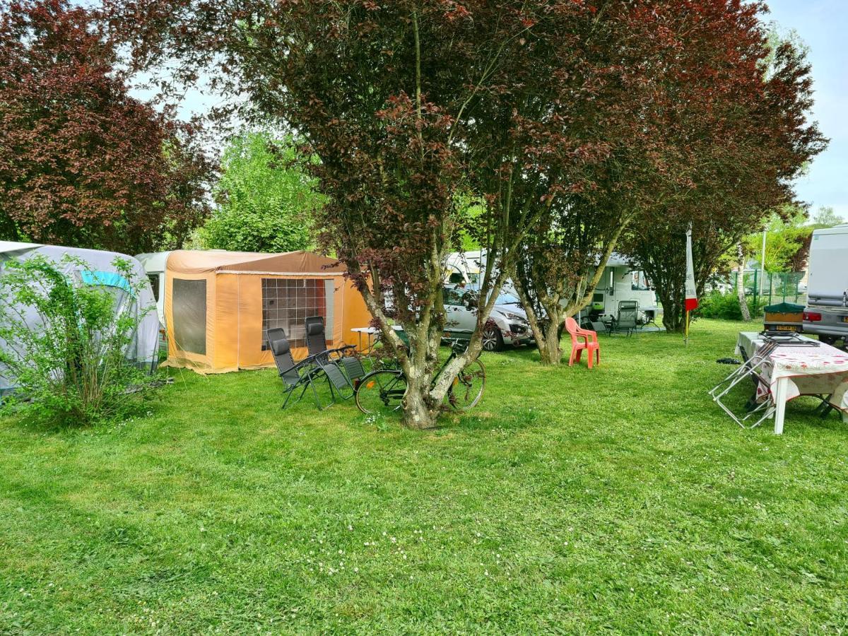 Resort&Camping - Val de Braye Bessé-sur-Braye Exterior foto